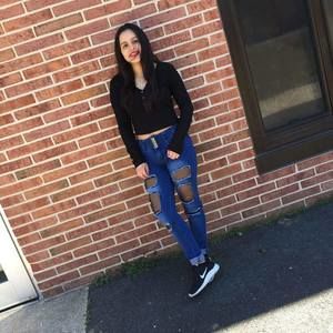 Meet your Posher, Tathi